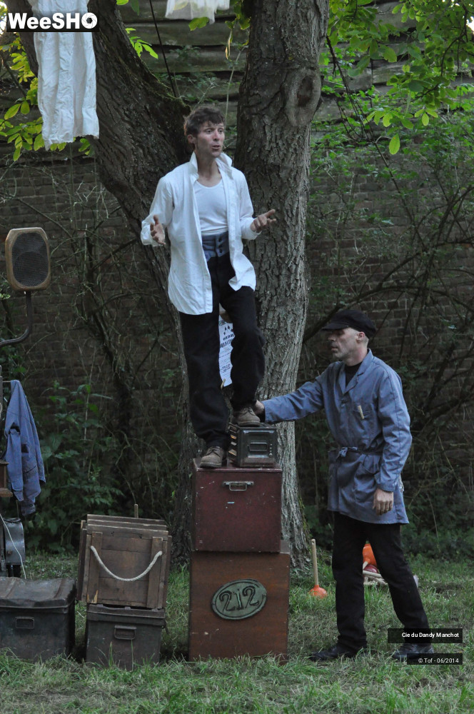 37/53 photos du spectacle Secteur Postal 212