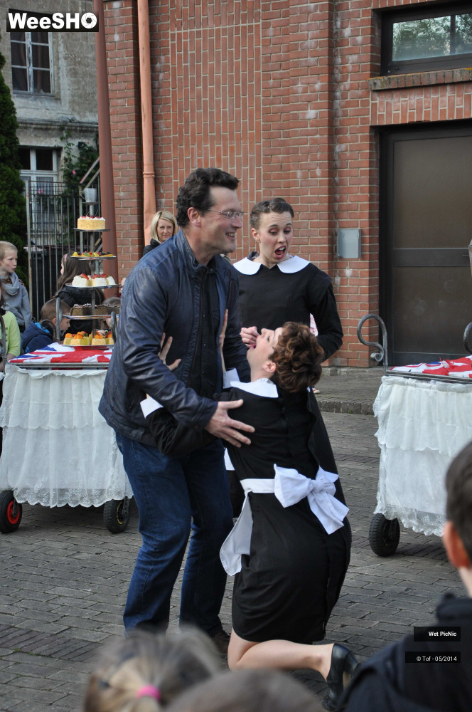 15/60 photos du spectacle Wet PicNic