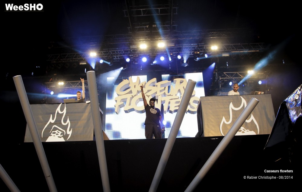 43/44 photos du spectacle Casseurs flowters