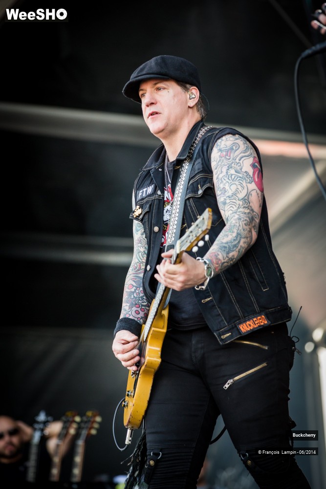 5/13 photos du spectacle Buckcherry