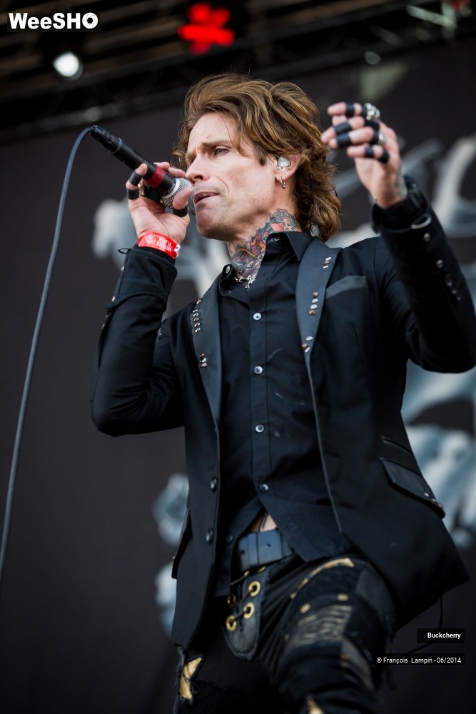 7/13 photos du spectacle Buckcherry