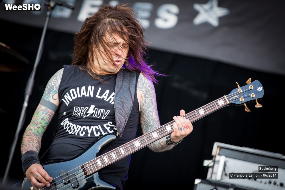 9/13 photos du spectacle Buckcherry