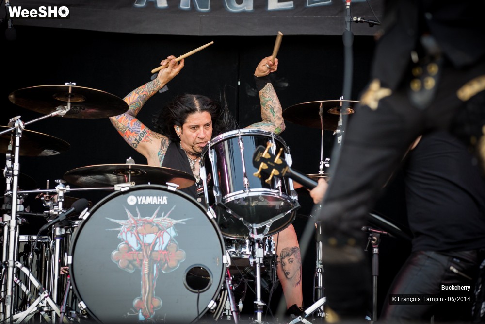 13/13 photos du spectacle Buckcherry