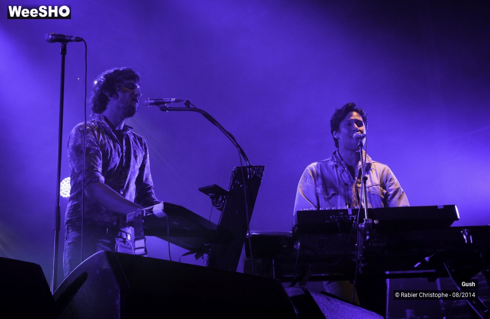 18/30 photos du spectacle Gush