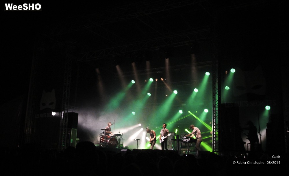 20/30 photos du spectacle Gush