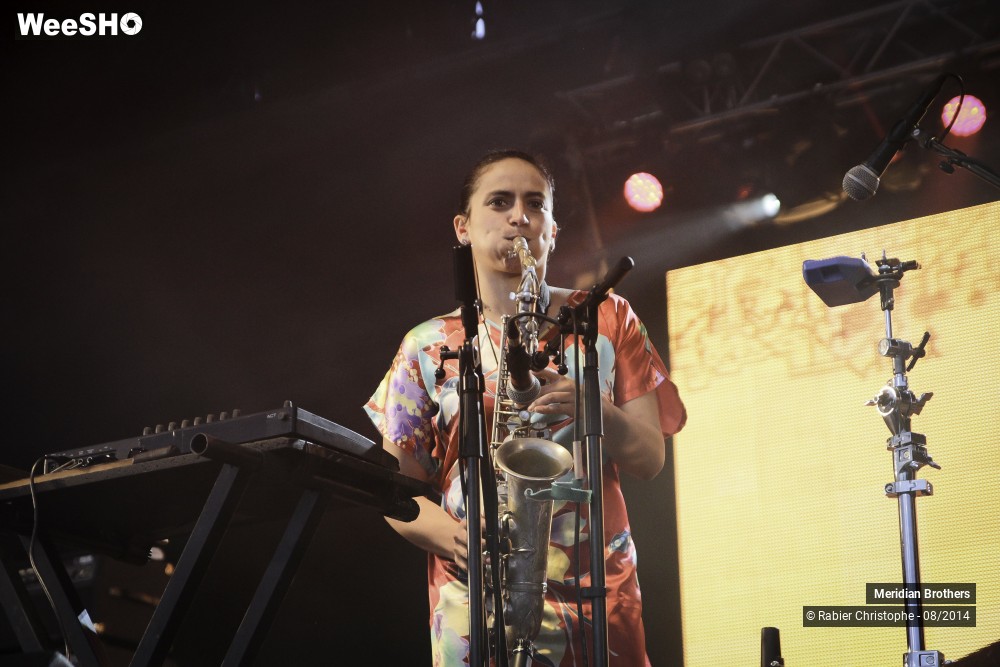 5/28 photos du spectacle Meridian brothers