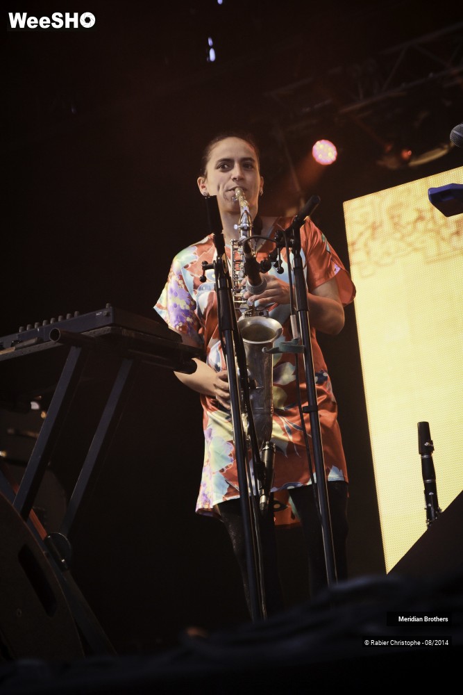 17/28 photos du spectacle Meridian brothers