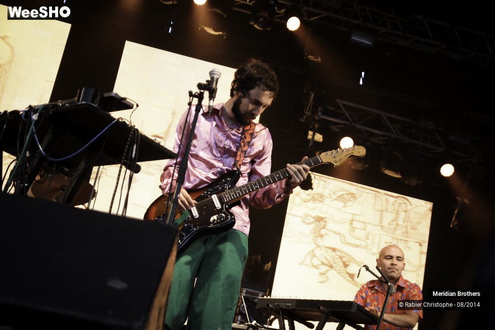 25/28 photos du spectacle Meridian brothers