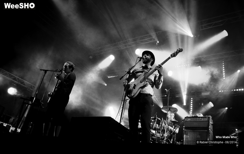 8/26 photos du spectacle Who made who