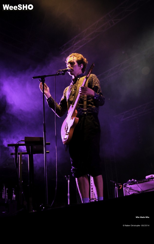 13/26 photos du spectacle Who made who