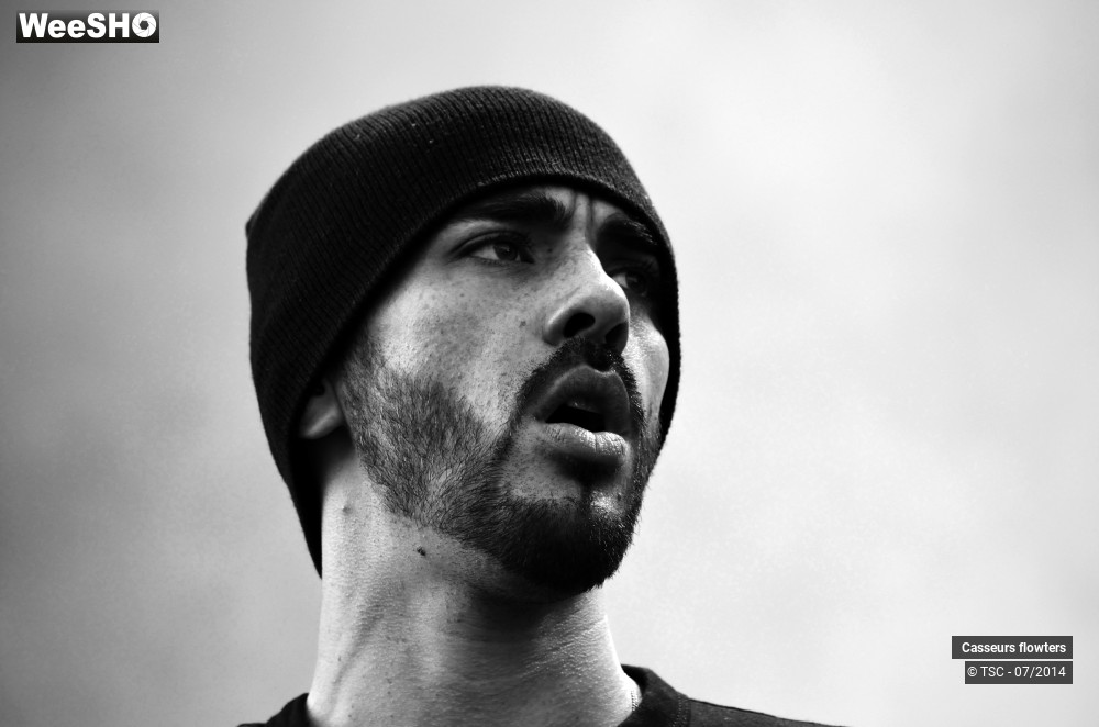 40/40 photos du spectacle Casseurs Flowters