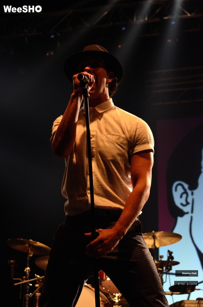 6/30 photos du spectacle Maxïmo Park
