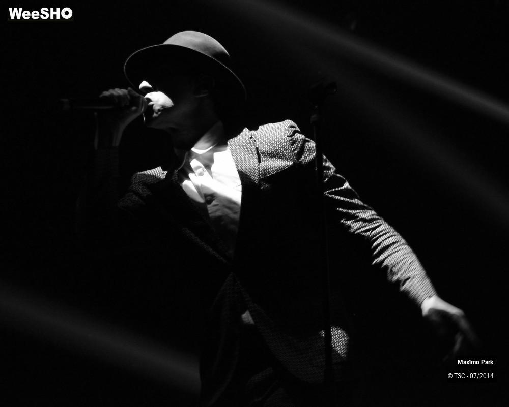 8/30 photos du spectacle Maxïmo Park