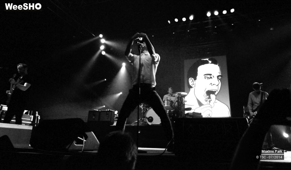 20/30 photos du spectacle Maxïmo Park