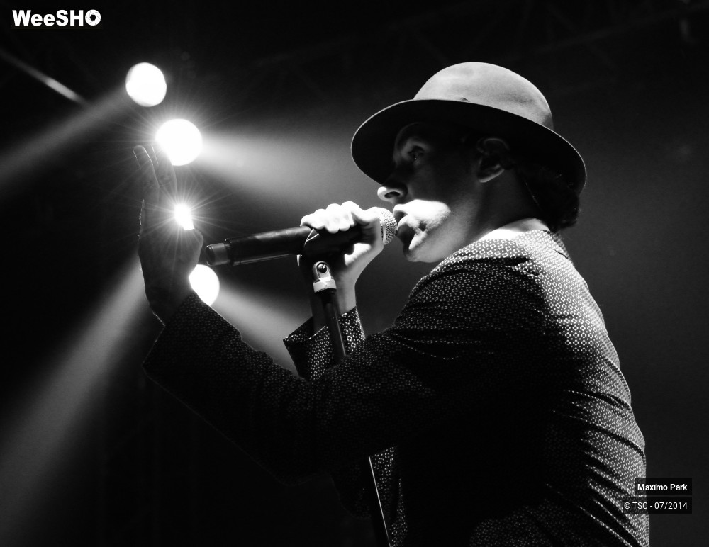 26/30 photos du spectacle Maxïmo Park