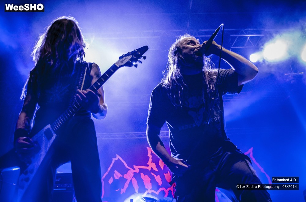 8/16 photos du spectacle Entombed A.D.