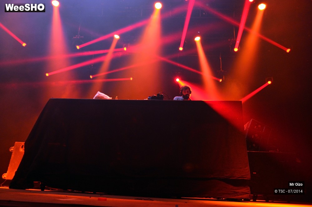 12/12 photos du spectacle Mr Oizo