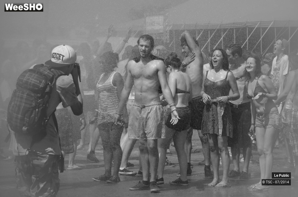 10/42 photos du spectacle Ambiance Festival de Dour 2014 Jour 2