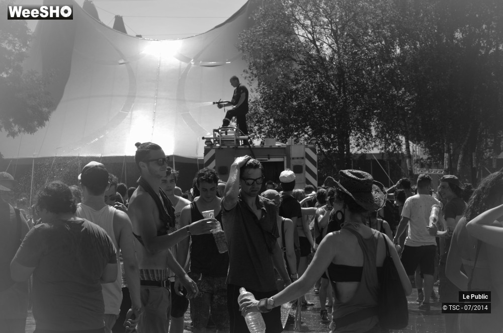 37/42 photos du spectacle Ambiance Festival de Dour 2014 Jour 2