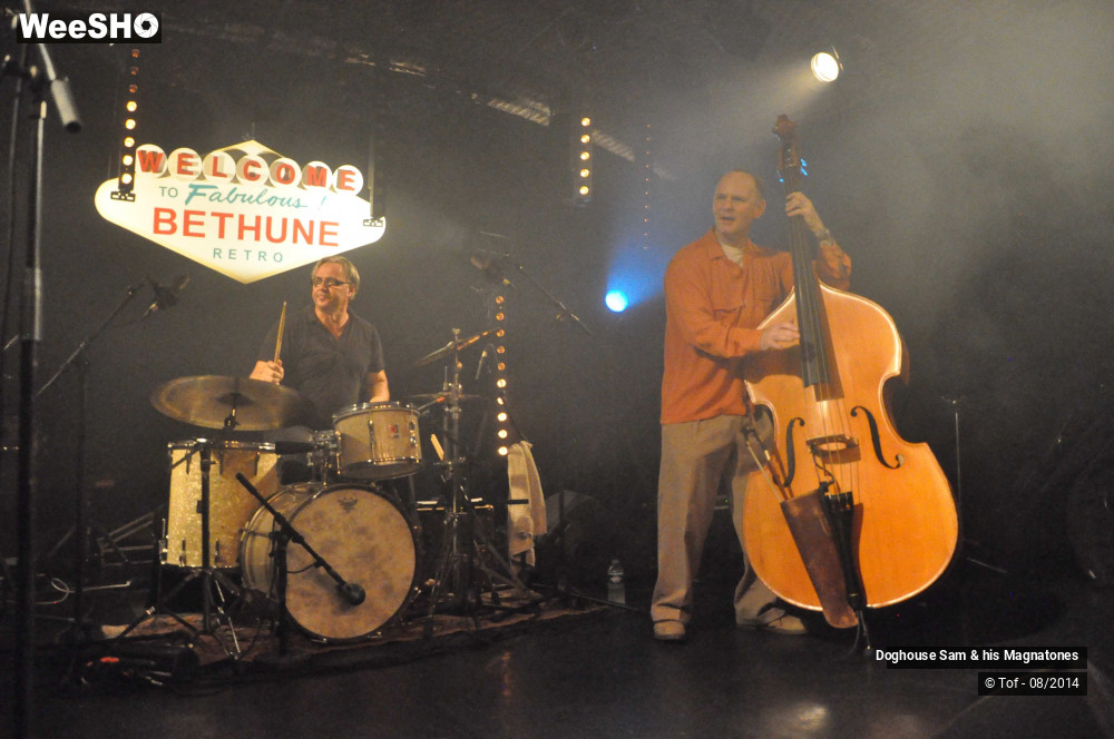 6/41 photos du spectacle Doghouse Sam & his Magnatones