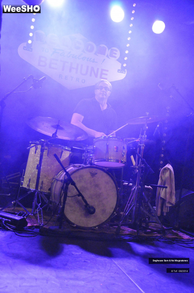 19/41 photos du spectacle Doghouse Sam & his Magnatones