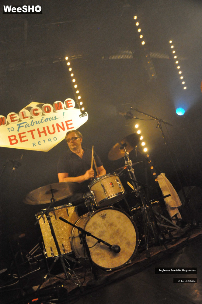 25/41 photos du spectacle Doghouse Sam & his Magnatones