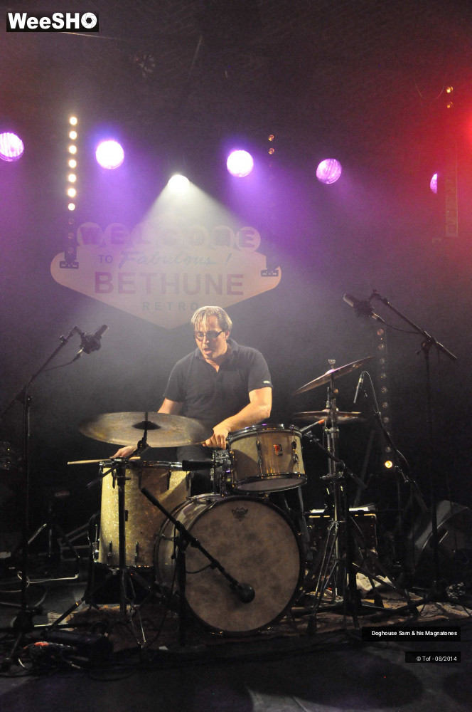 28/41 photos du spectacle Doghouse Sam & his Magnatones