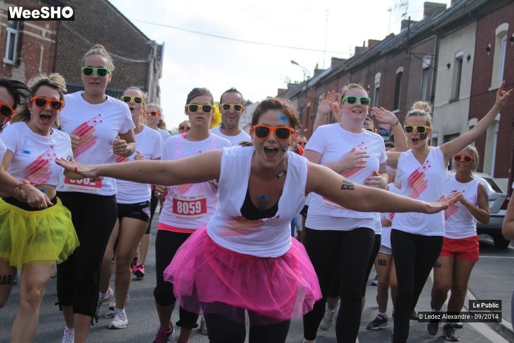 29/31 photos du spectacle Color Me Rad - Tous en Blanc avant