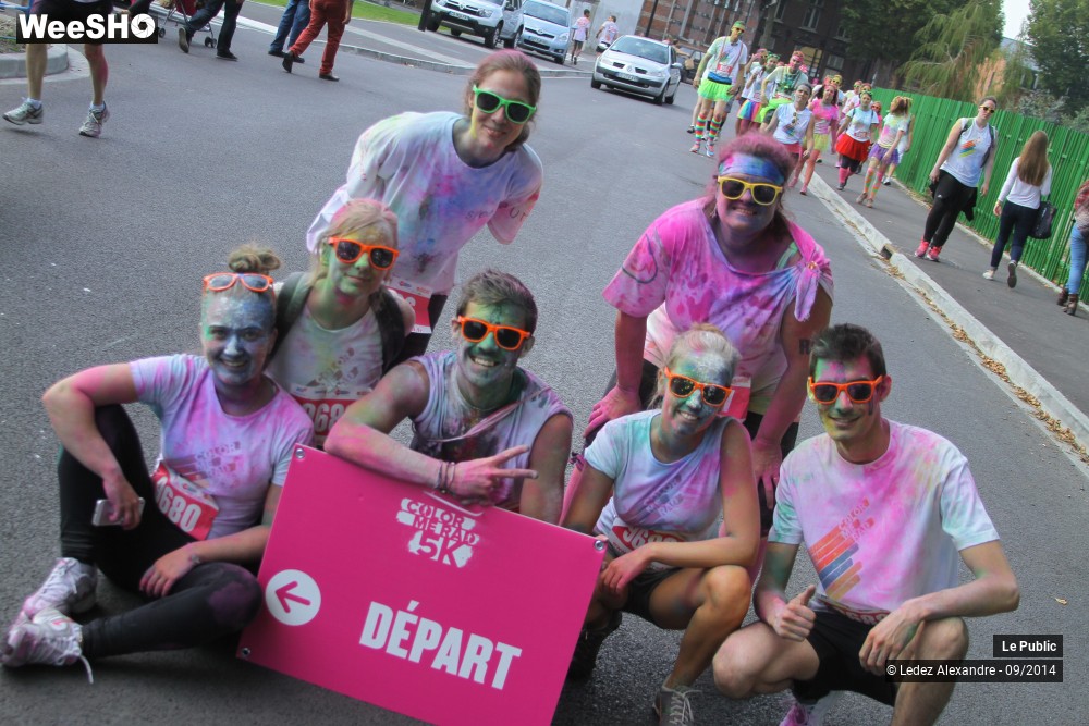 6/50 photos du spectacle Color Me Rad - Arrivée toute bariolée