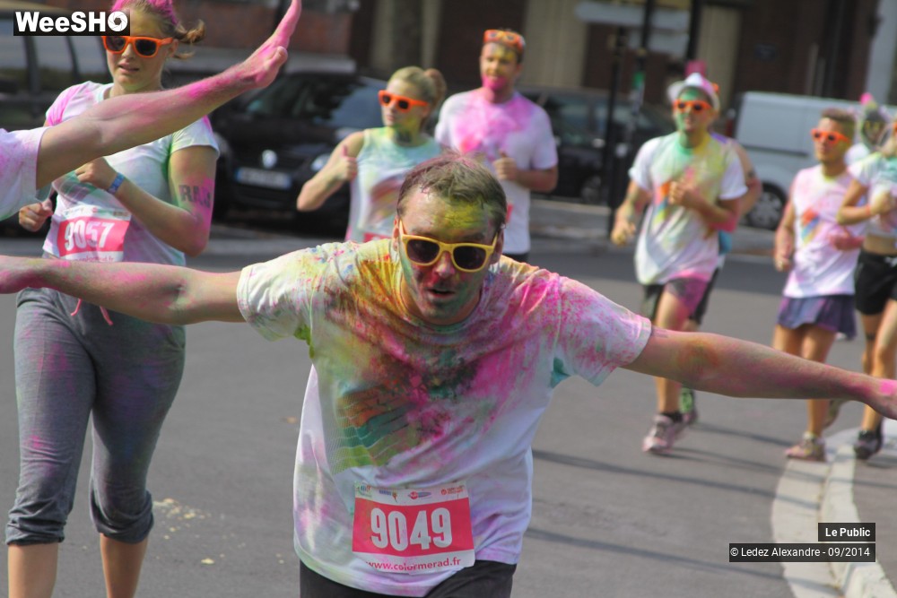 41/50 photos du spectacle Color Me Rad - Arrivée toute bariolée