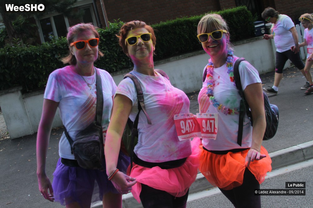 49/50 photos du spectacle Color Me Rad - Arrivée toute bariolée
