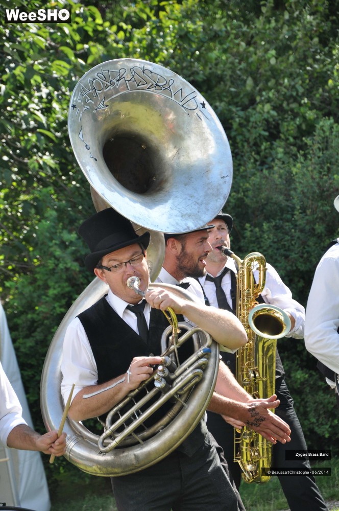 3/28 photos du spectacle NOLA 2nd Line