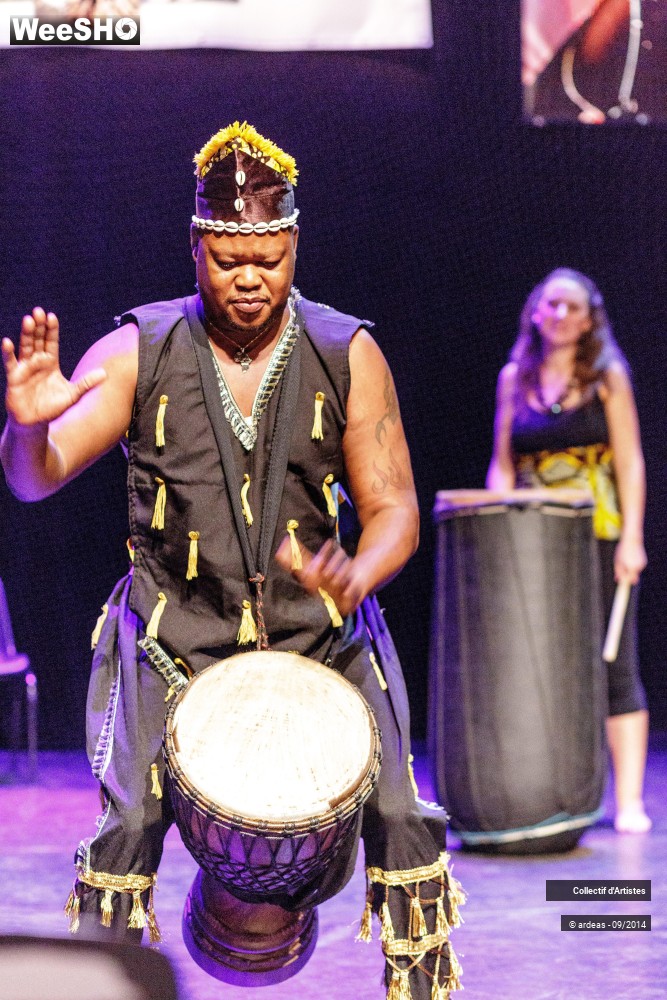 3/37 photos du spectacle Conférence Scènes du Nord