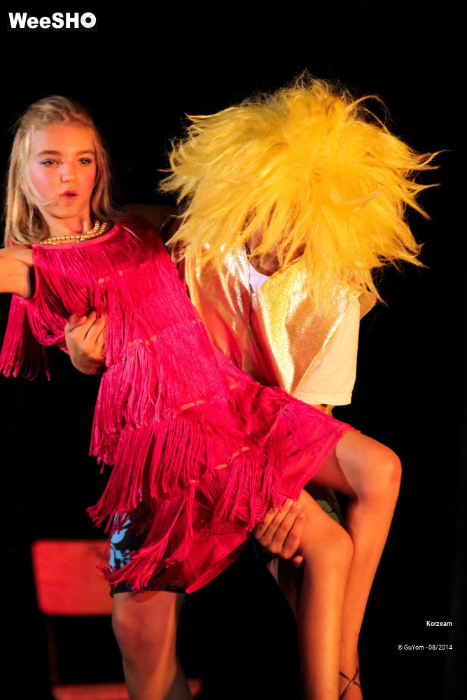 17/37 photos du spectacle Danse ton environnement - Portraits