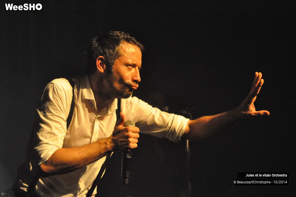 9/51 photos du spectacle Jules et le Vilain Orchestra