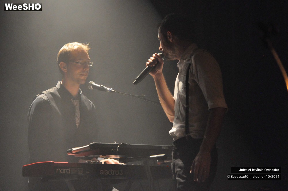 51/51 photos du spectacle Jules et le Vilain Orchestra