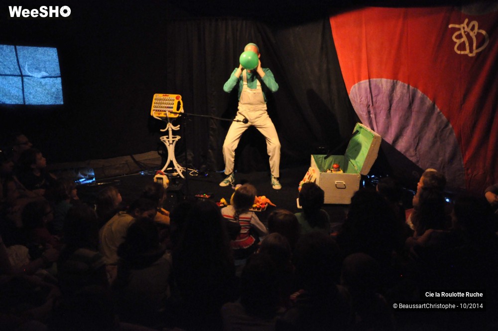 6/33 photos du spectacle Toy Toy, La Fabrique Pouëtique