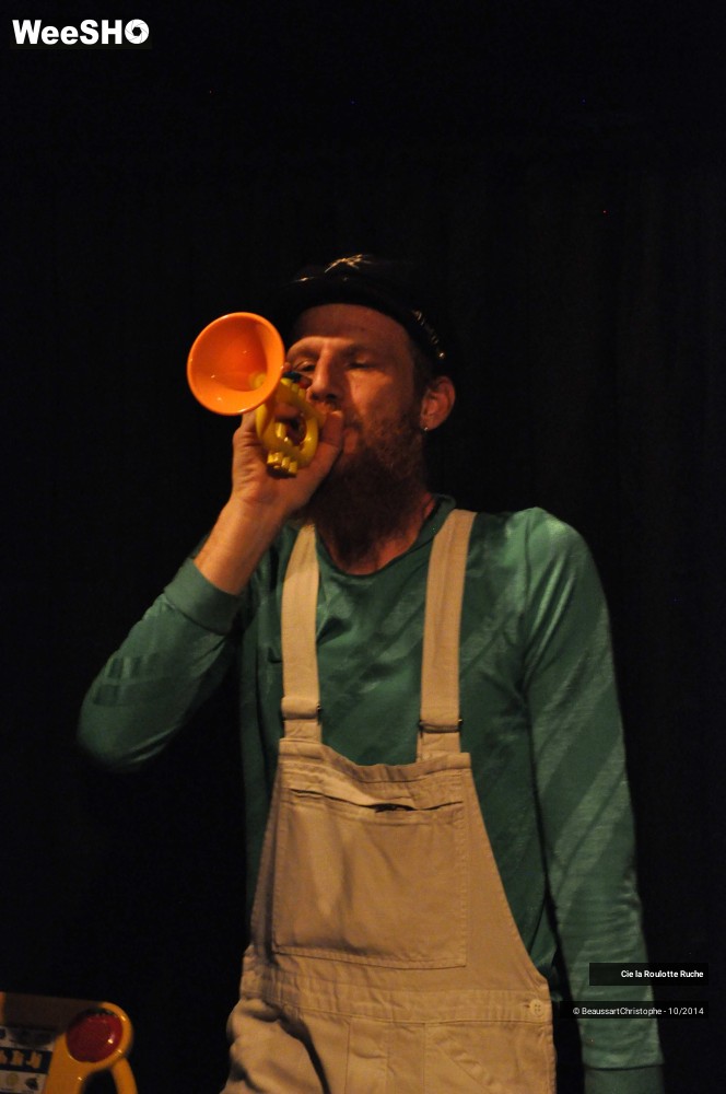 7/33 photos du spectacle Toy Toy, La Fabrique Pouëtique