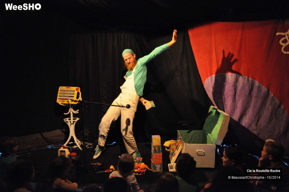 17/33 photos du spectacle Toy Toy, La Fabrique Pouëtique