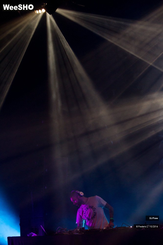 23/30 photos du spectacle DJ Pone