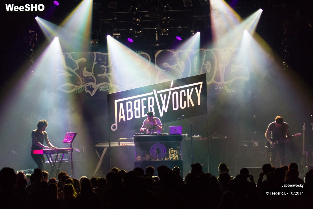 24/26 photos du spectacle JabberWocky