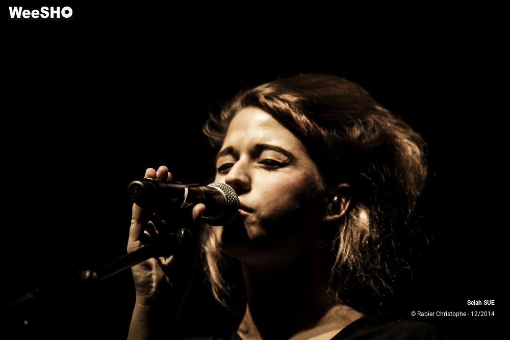 2/31 photos du spectacle Selah Sue