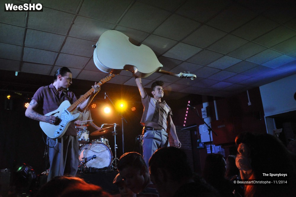 7/45 photos du spectacle The Spunyboys