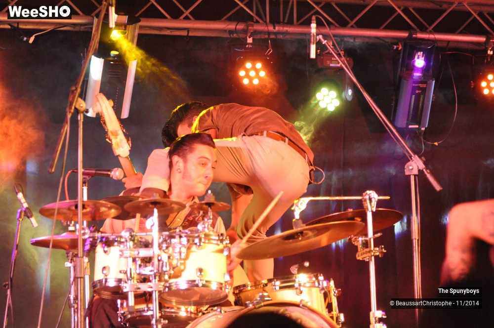 32/45 photos du spectacle The Spunyboys