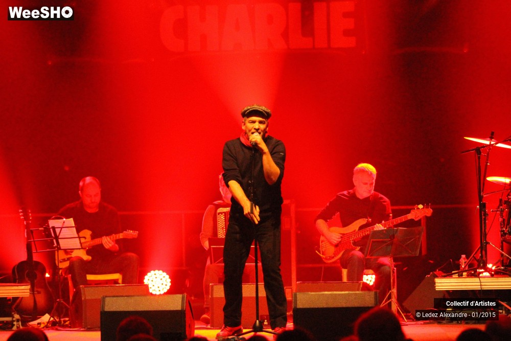 29/31 photos du spectacle Hommage à J. Brel et à Charlie Hebdo