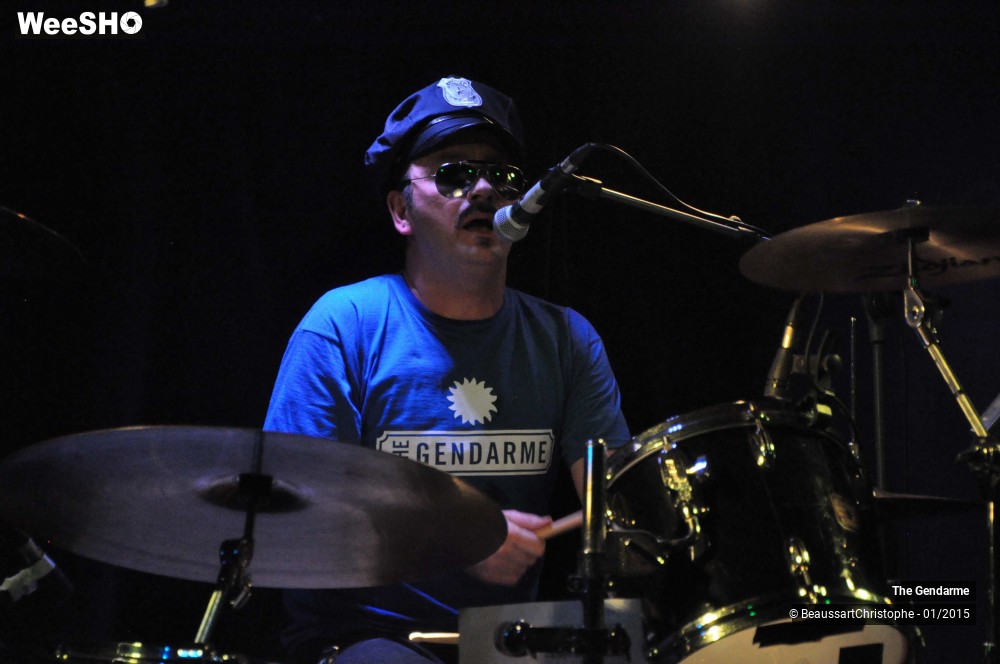 20/50 photos du spectacle The Gendarme