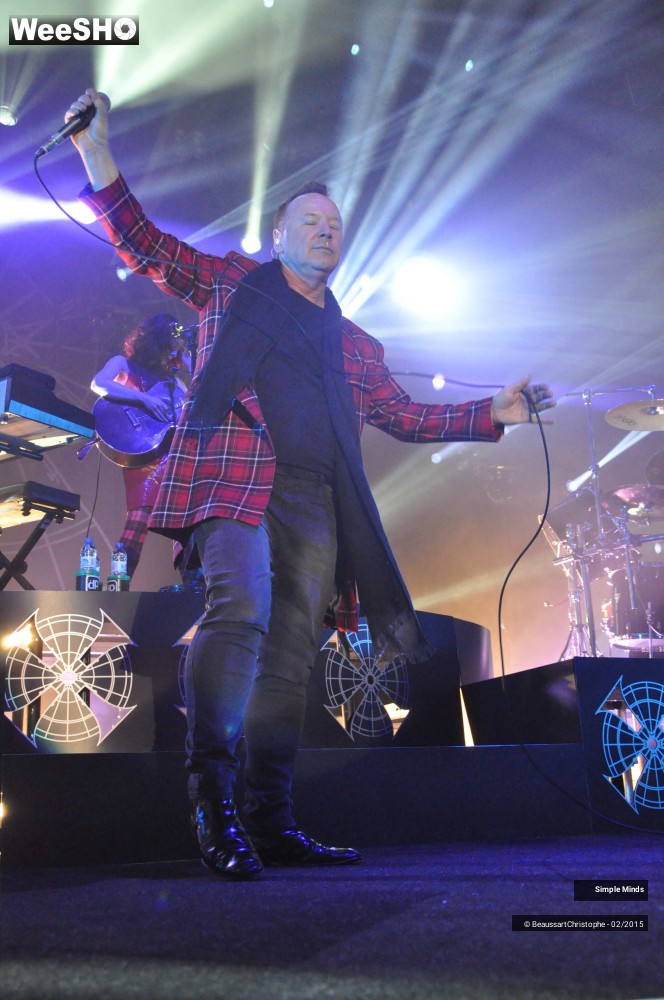 25/48 photos du spectacle Simple Minds