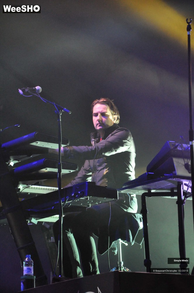 28/48 photos du spectacle Simple Minds