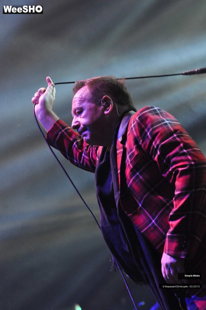 30/48 photos du spectacle Simple Minds