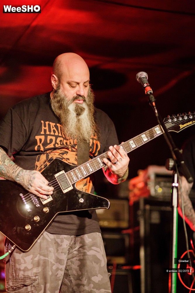 3/34 photos du spectacle Crowbar